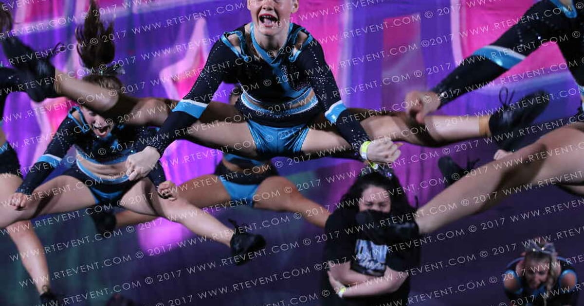 Altitude Cheer Everest · Into the Future