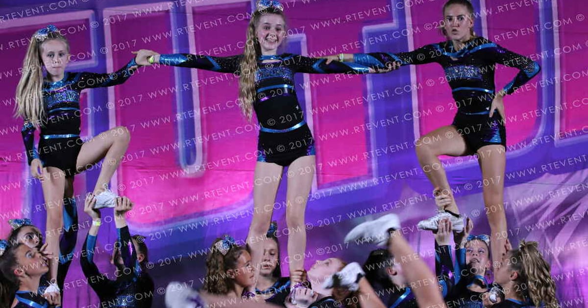 Vengeance Allstars Honour · Into the Future