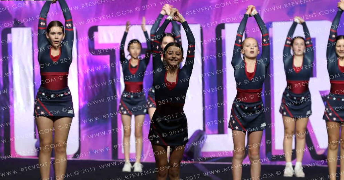 JAGS SmallMedium Junior Level 1 Schools · FC Internationals and Schools out
