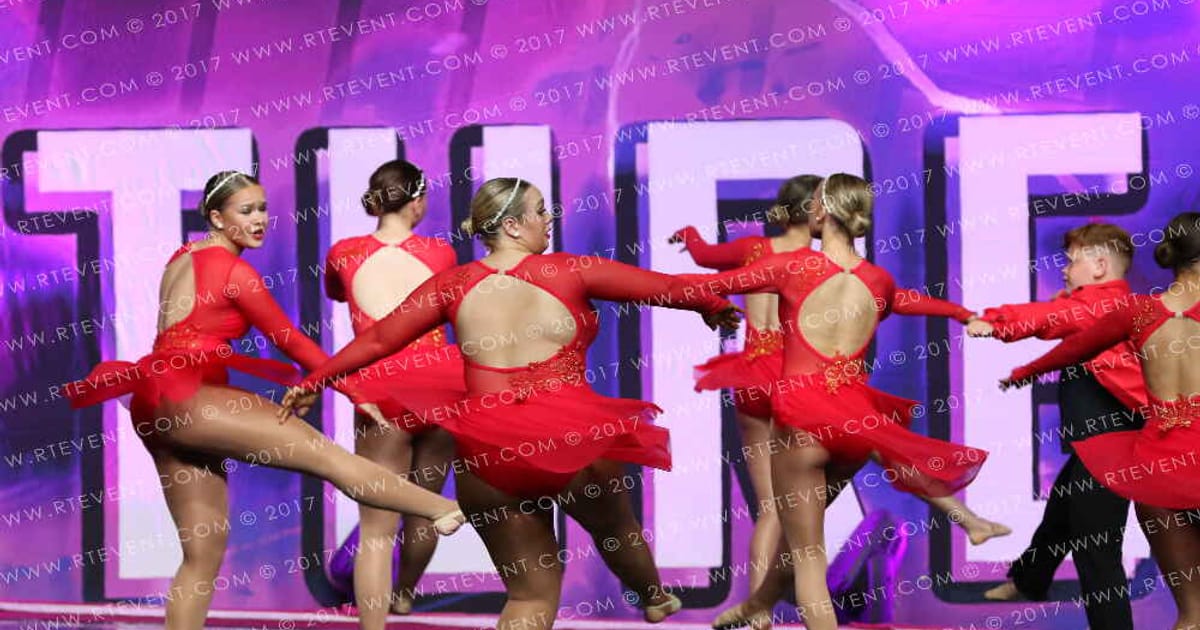 Team Love Cheer QUEENS · FC Internationals and Schools out