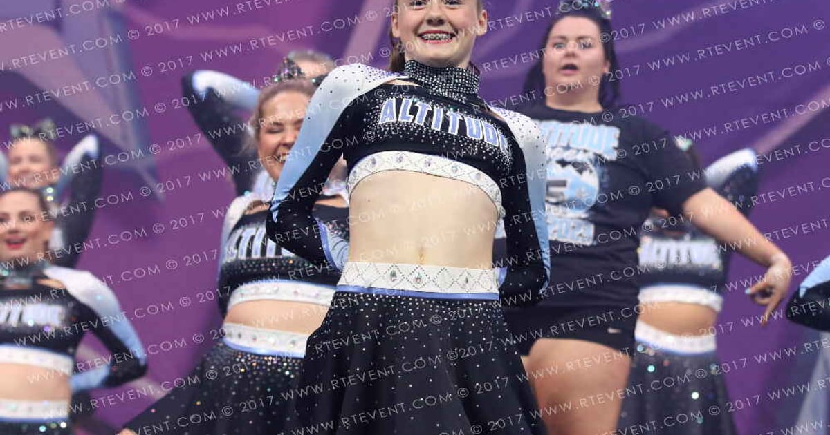 Altitude Cheer Helicon · FC Internationals and Schools out