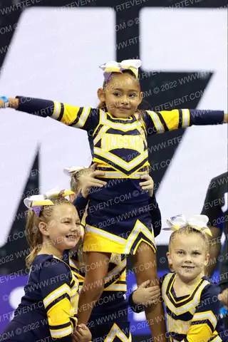 KINGSMEN JUNIOR NOVICE NA