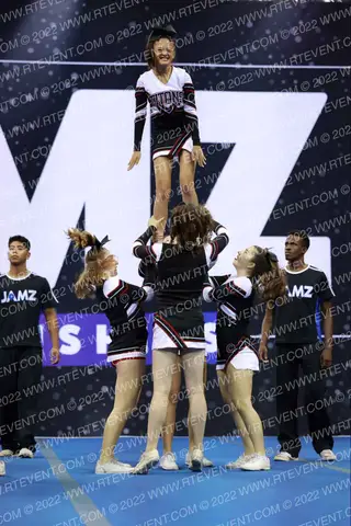 GUNN TITANS CHEER NA