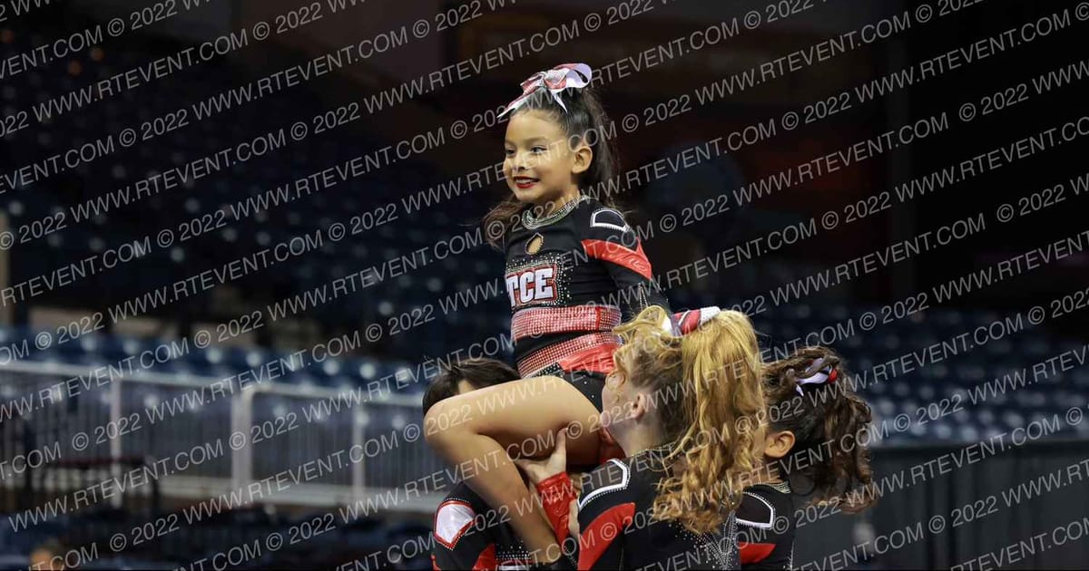 TOP CHEER ELITE WHITE TOPAZ NA · Reload