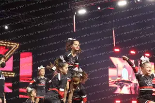 LONGHORNS MM CHEER
