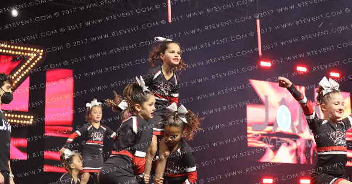 LONGHORNS MM CHEER · YOUTH NATIONALS