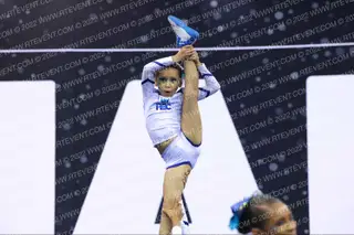FRESNO ELITE BOMBSHELL NA