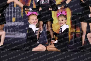 Hession Cheer Academy Pink 'Mingos