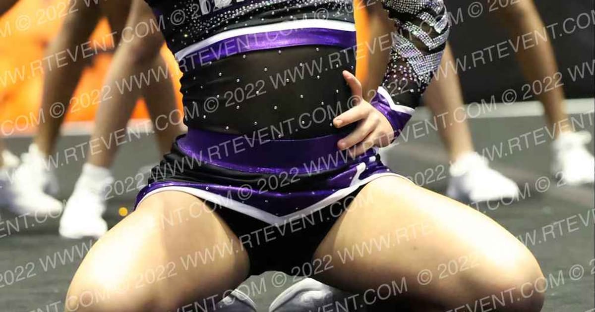 Top Dawg Cheer & Tumbling Wolf Pack · Cheer Power Halloween Challenge