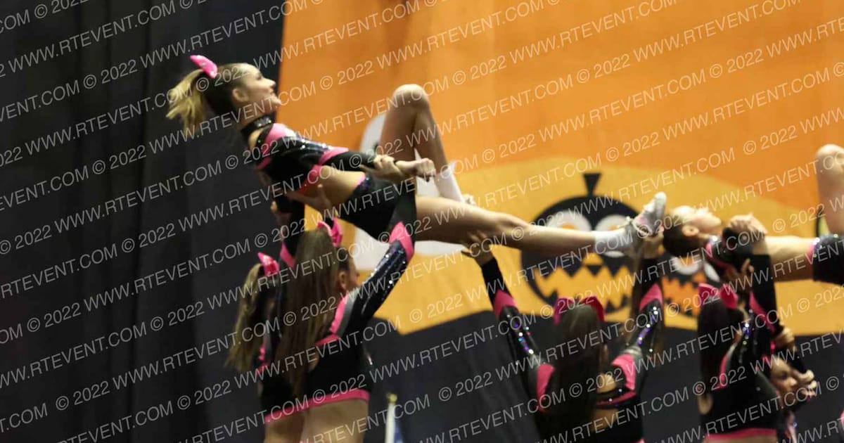 Pro Scouts Moonlites · Cheer Power Halloween Challenge