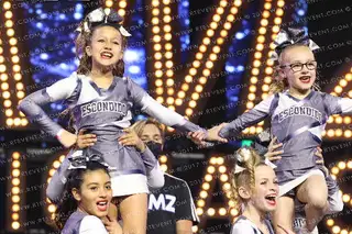 ESCONDIDO POP WARNER SAVAGE WOLVES
