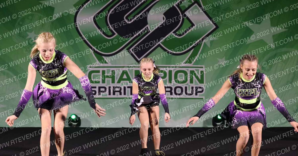 Iowa X-Plosion Cheer & Tumbling Thunderstruck · CSG Challenge Peoria