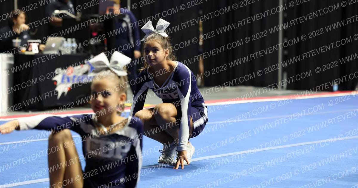 Chesapeake Bay Piranhas Hurricanes Pee Wee Rec Traditional Small · Spirit of Fall