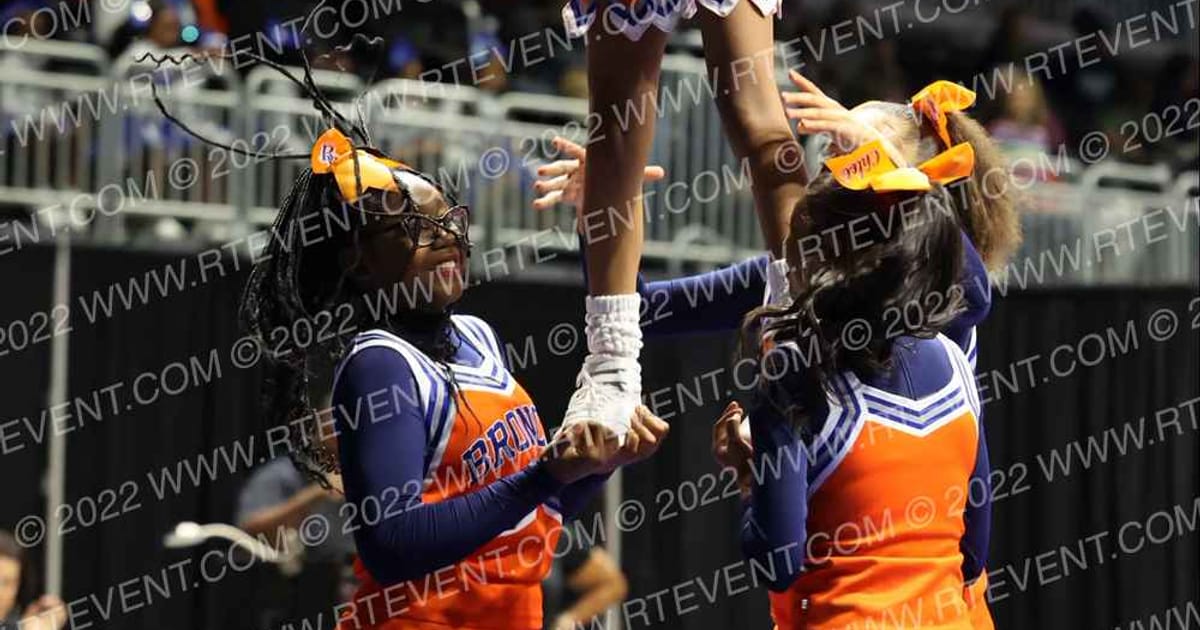 Brooklyn Park Broncos Lady Broncos Junior Rec Traditional · Spirit of Fall