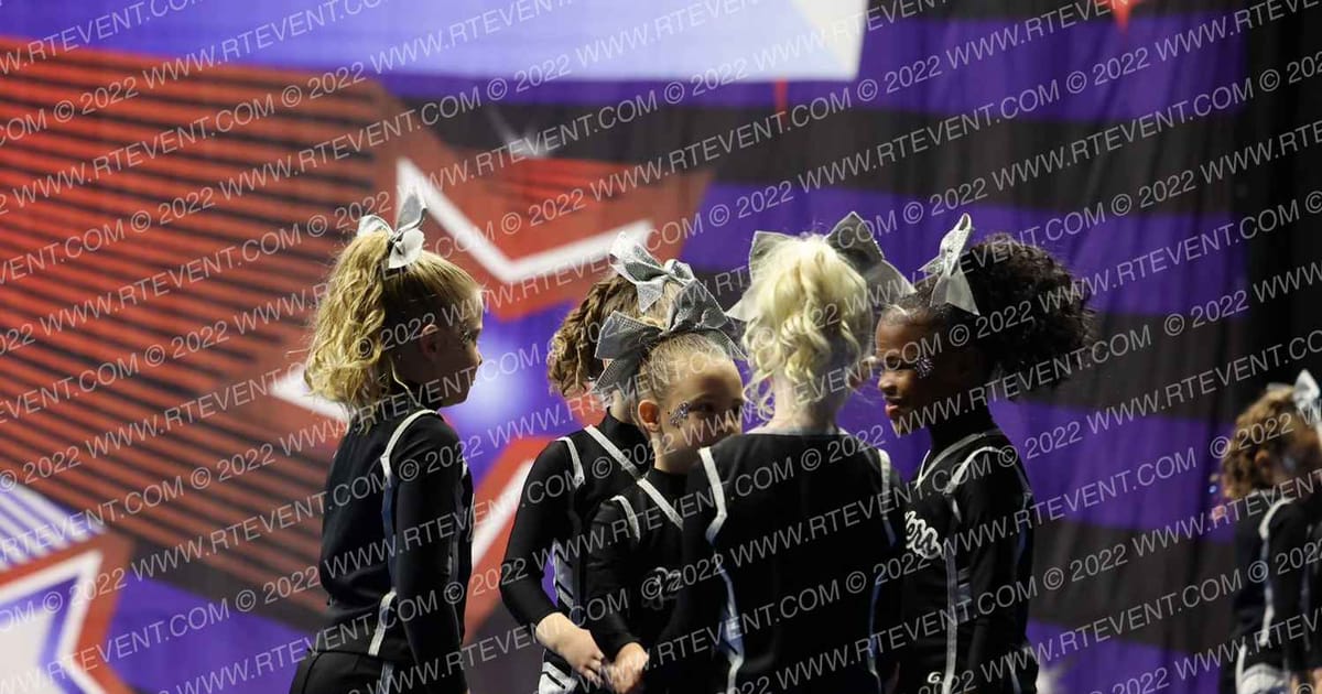 Sykesville RaidersSparklers Mini Rec Traditional · Spirit of Fall