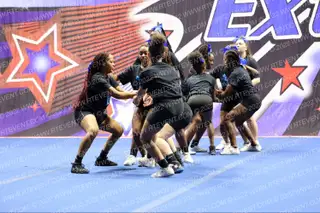 Pride Cheerleading Cougars Senior Rec Performance