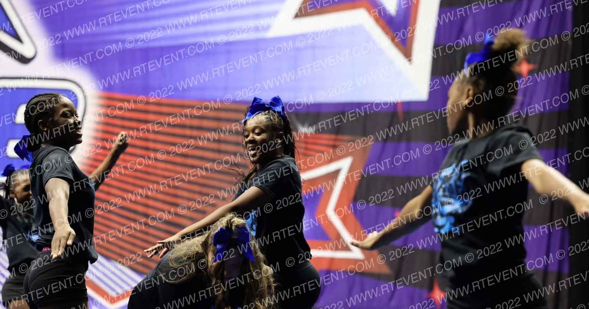 Pride Cheerleading Cougars Senior Rec Performance · Spirit of Fall