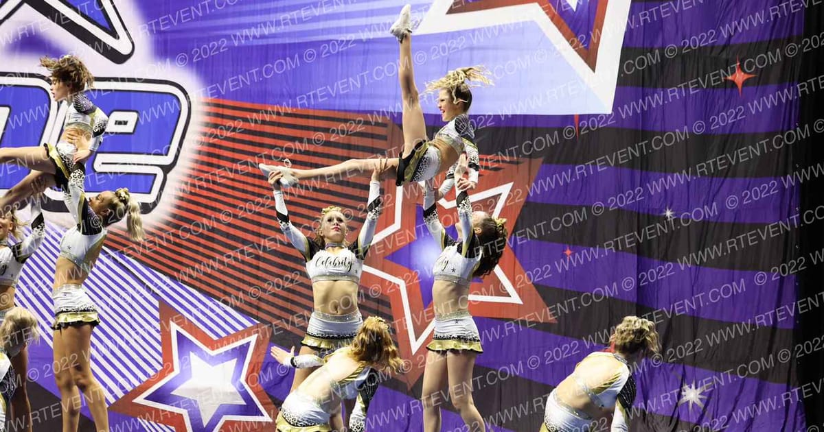 Celebrity Cheer Gold3n Girls Senior · Spirit of Fall