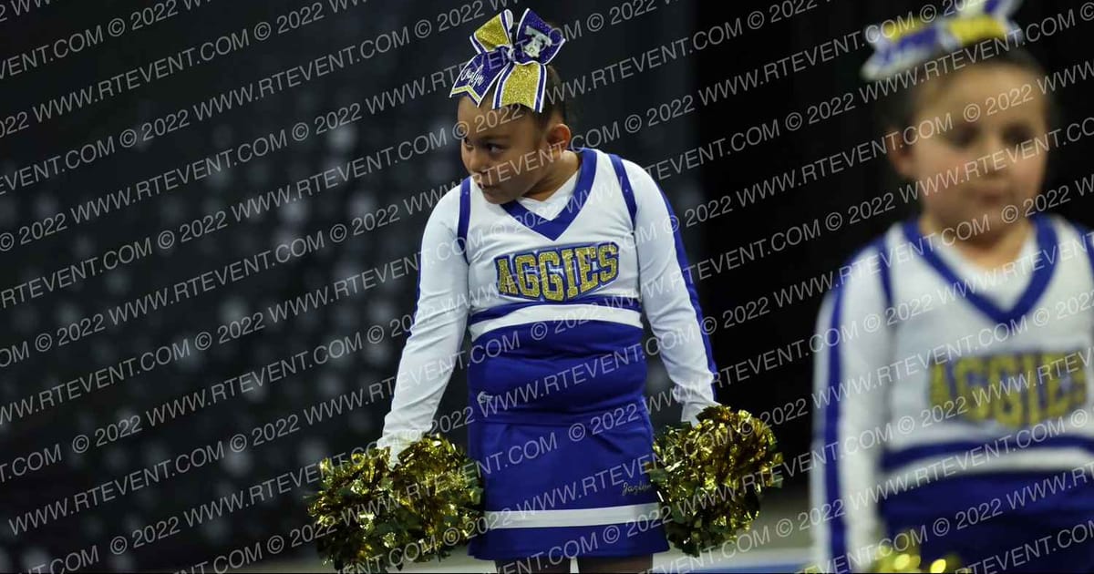 TRANQUILLITY AGGIES CHEER NA · Royal Valley