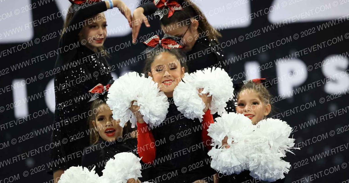 KERMAN PEEWEE MASCOT NA · Royal Valley