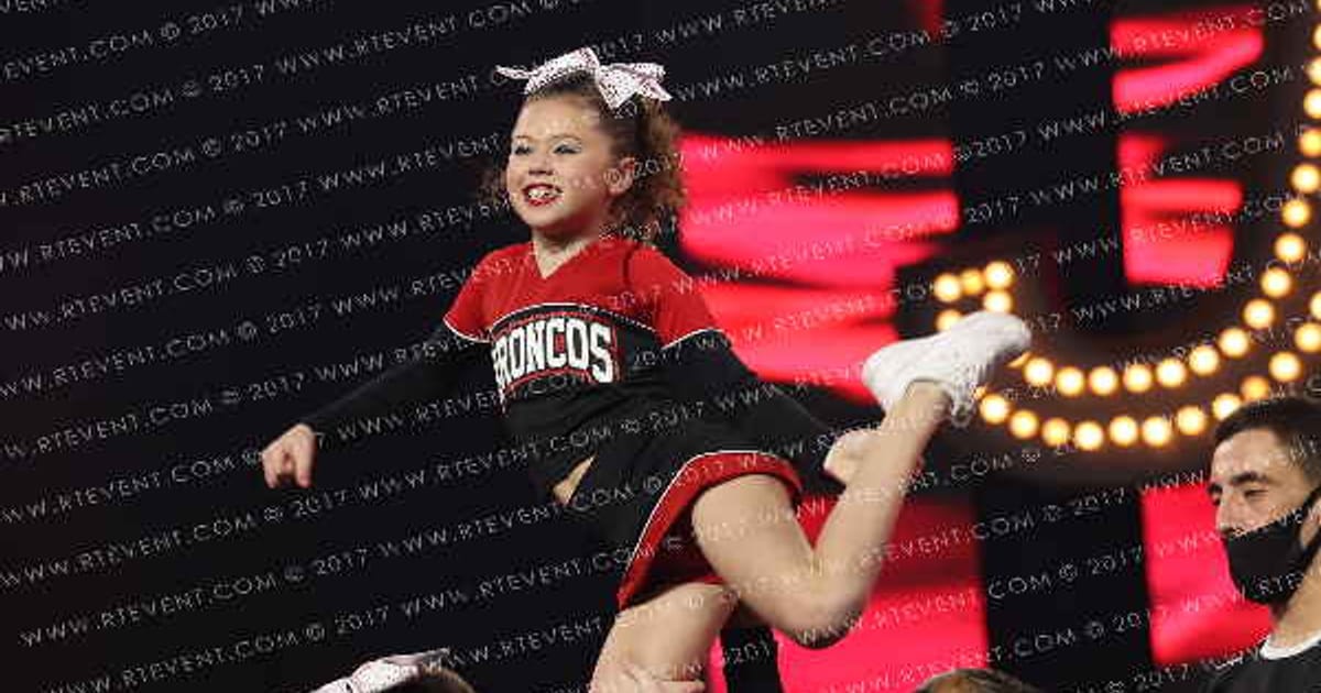 BELLA VISTA JR BRONCOS PEEWEE · YOUTH NATIONALS