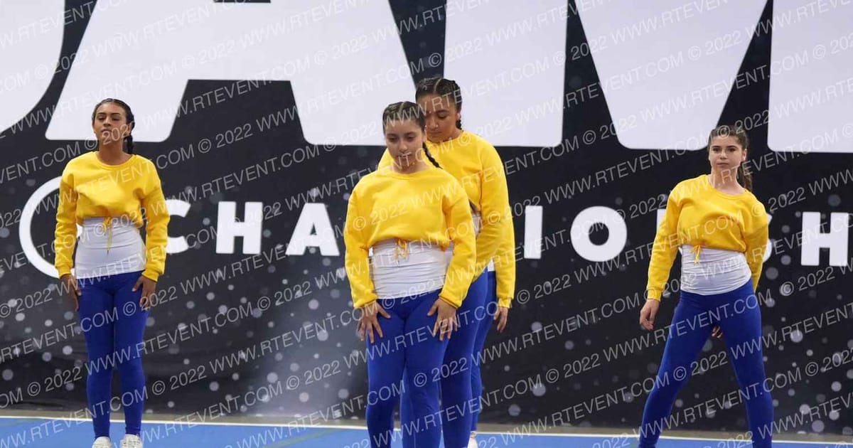 TRANQUILLITY AGGIES SENIOR CHEER NA · Royal Valley