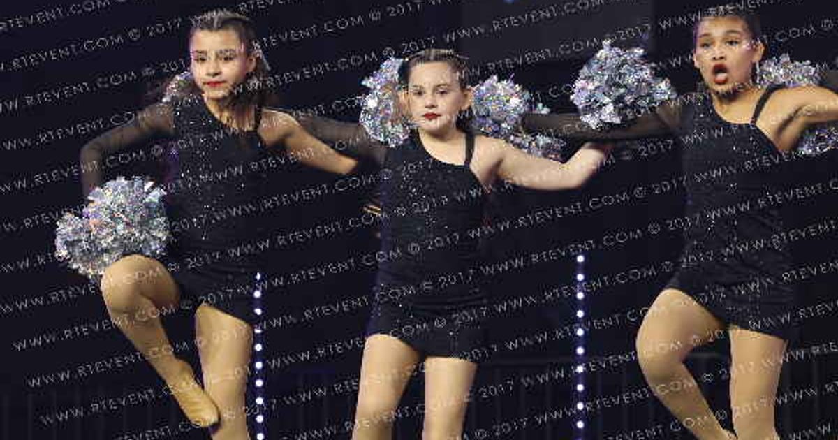 FIREBAUGH FALCON CHEER PEEWEES · YOUTH NATIONALS