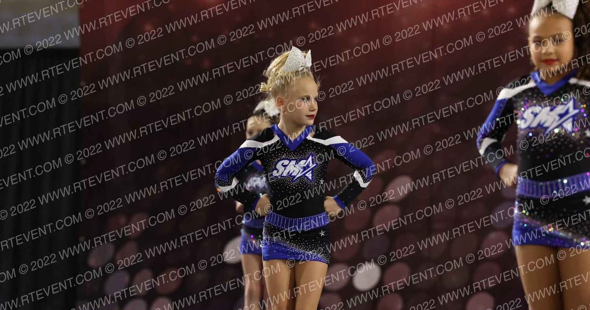 Show Me Athletics Glamour · KC Classic