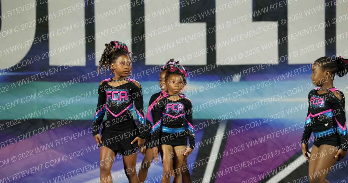 Fayetteville Cheerleading Academy HOPE DIAMONDS · Concord Fall Classic
