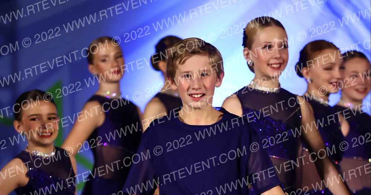 Foursis Dance Academy Foursis Dazzlerette Large Dance Team · Nations Choice Dance Grand and Cheer Showdown