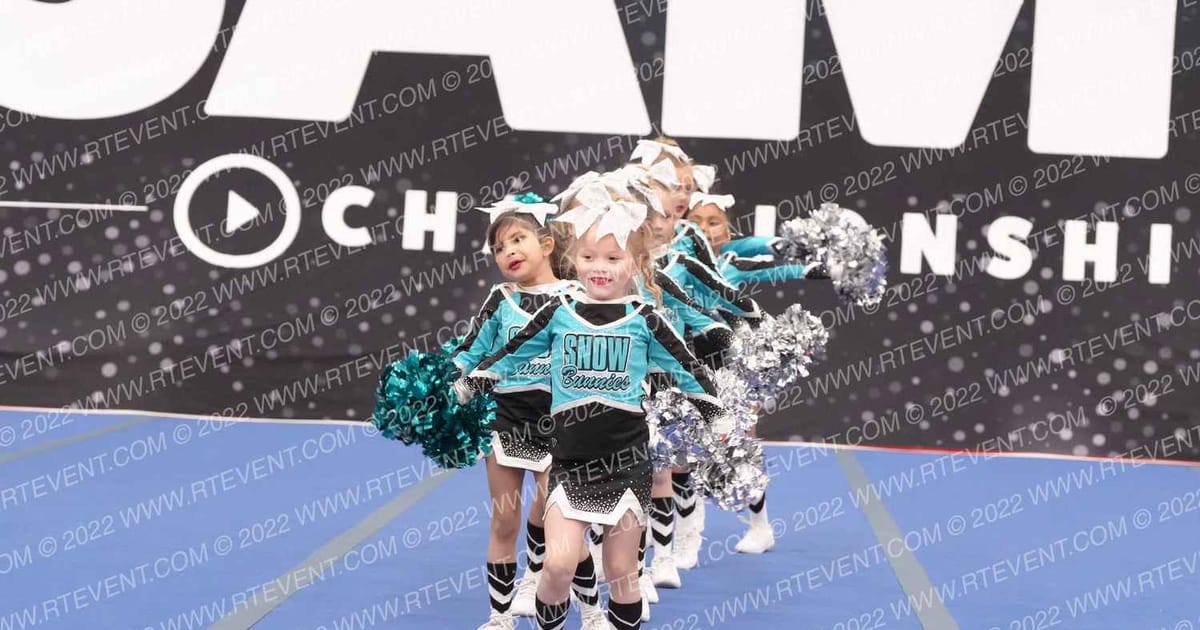 TAHOE ELITE CHEER TEAM MINI SNOWBUNNIES NA · Battle at the Capitol