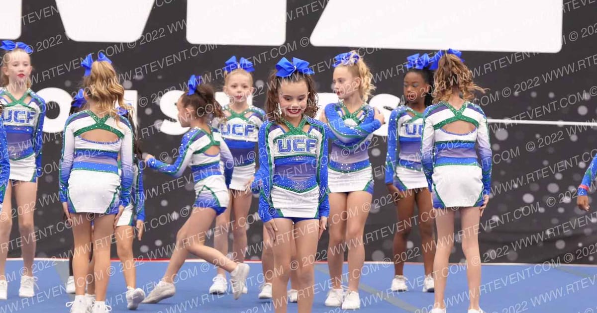 UNIVERSITY CHEER FORCE QUEEN QUAKES NA · Battle at the Capitol