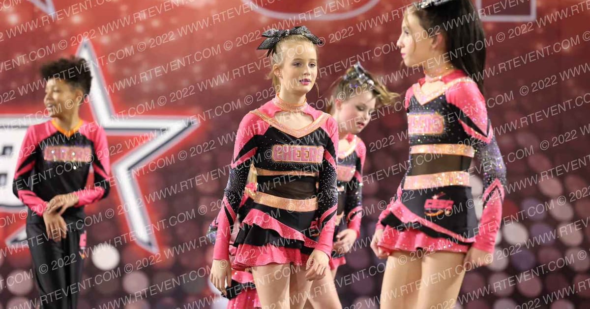Cheers! Elite Spirit Gym FEVER · KC Classic