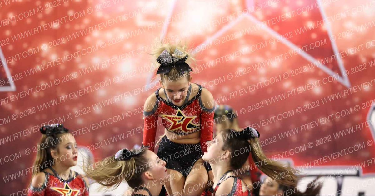 Elite Cheer Halo · KC Classic