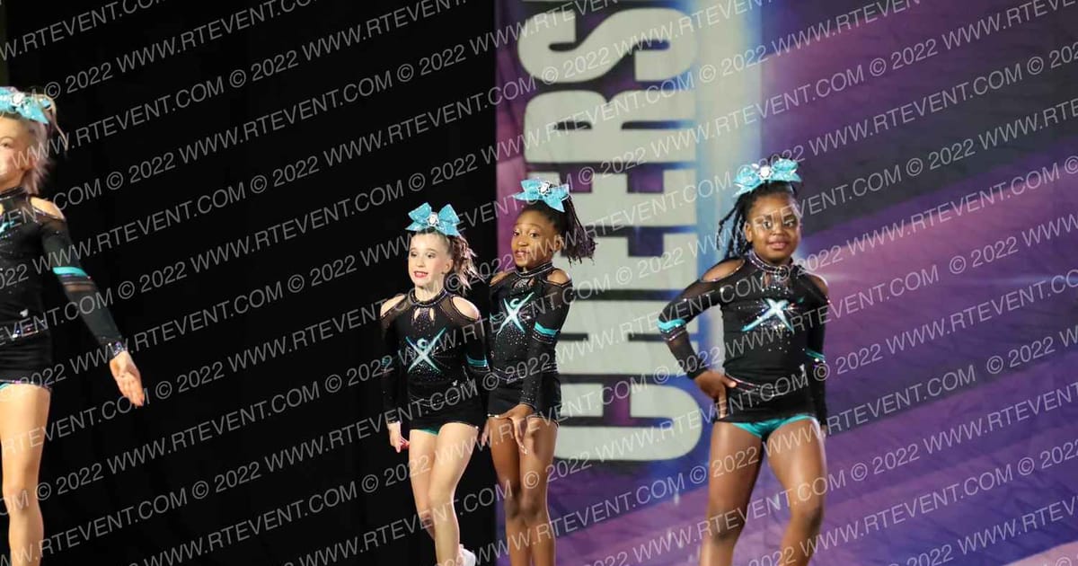Cheer Extreme Glitter Penguins · Concord Fall Classic