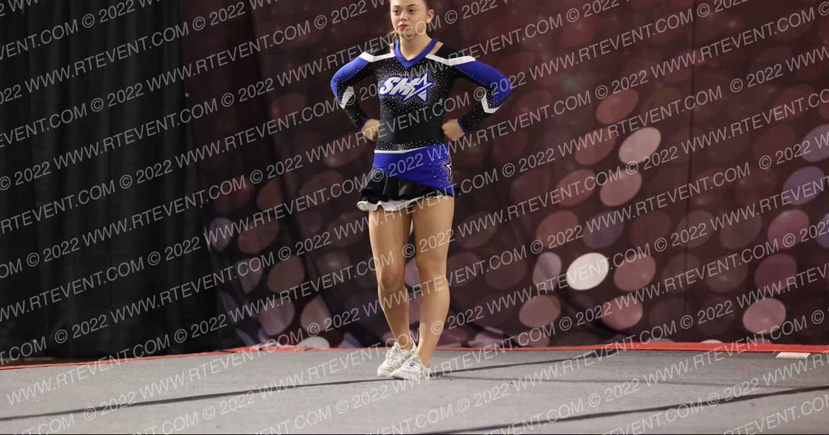 Show Me Athletics Vogue · KC Classic