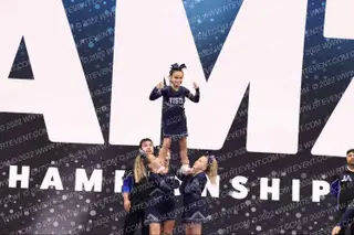 VISTA JR EAGLES PEE WEE CHEER TEAM NA