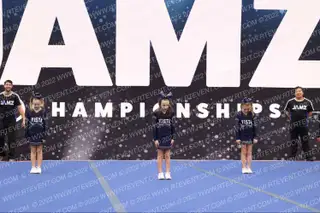 VISTA JR EAGLES JR PEE WEE CHEER TEAM NA