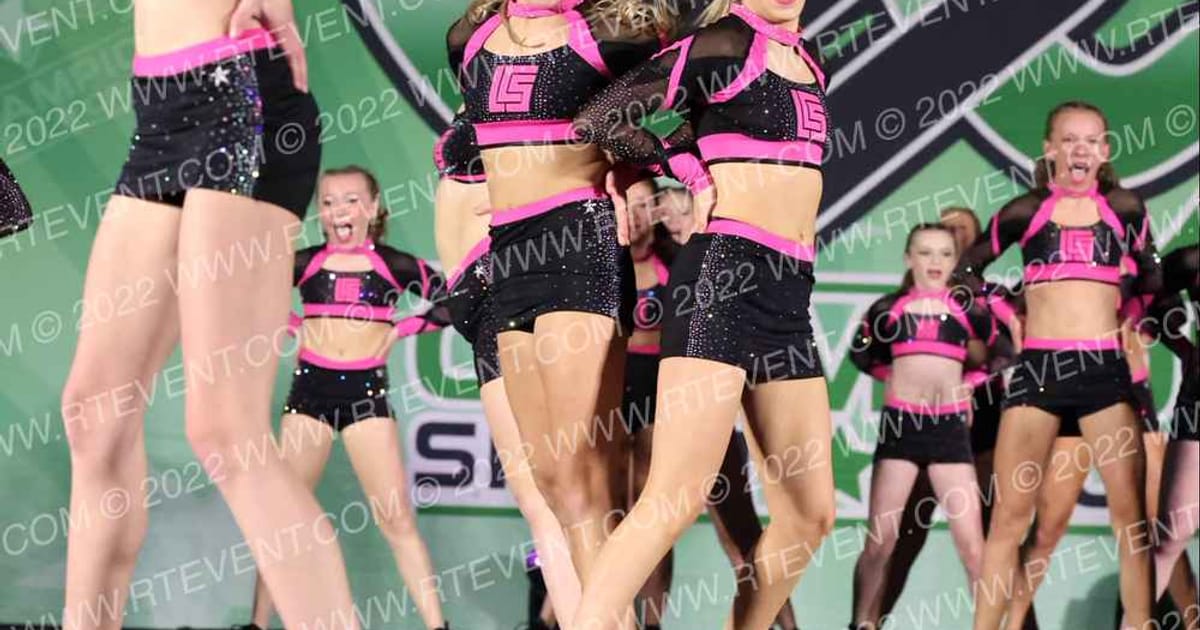 Lawrence County Shine Pink Punch · CSG Indy Challenge
