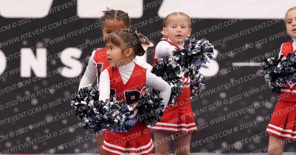 LAS PLUMAS THUNDERBIRDS MASCOT NA · Capitol City Championship