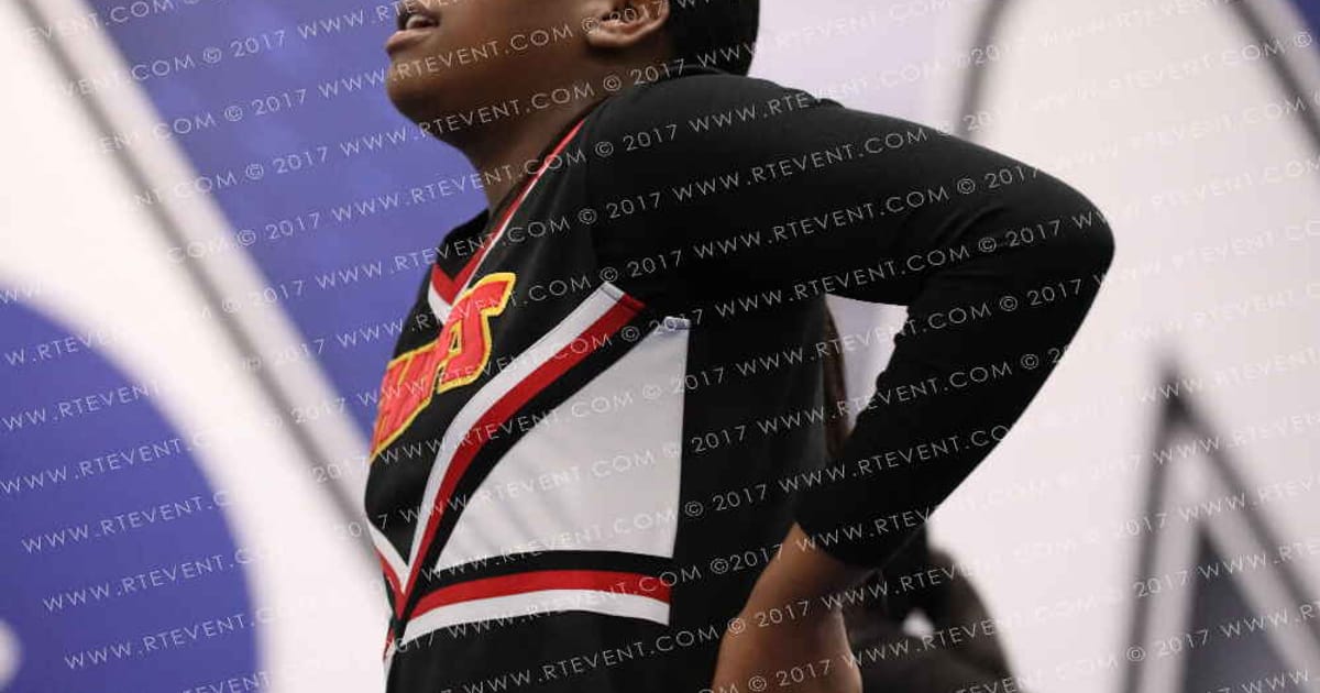 LA CHIEFS BLACK ICE · Holiday Showcase