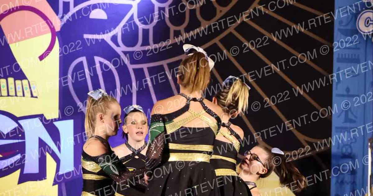 Cheer On! Polar Bears · Queen of the Nile Showdown