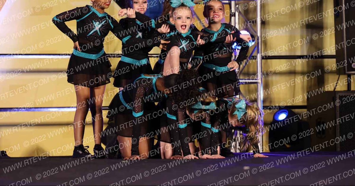 Cheer Extreme Midwest Fury · Queen of the Nile Showdown