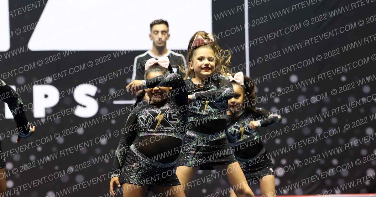 VOLTAGE XTREME CHEEER LIL LEGACY NA · Bid Challenge