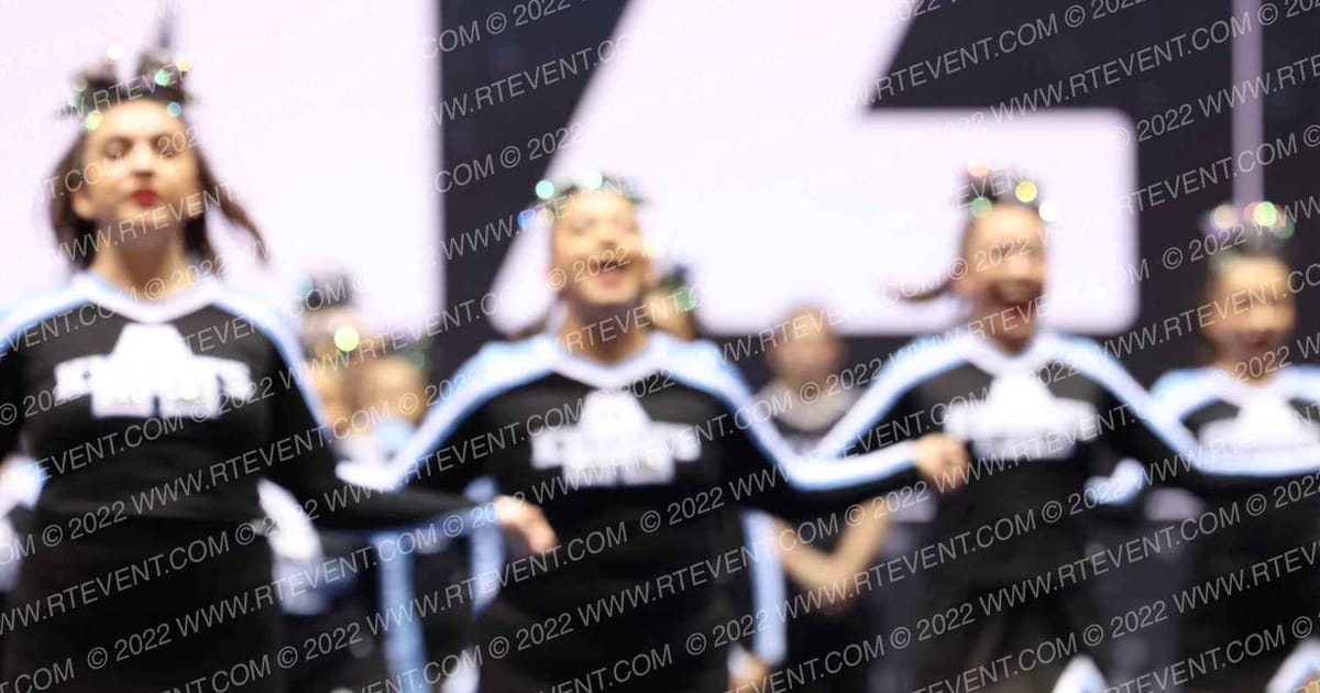 ARROYO HIGH SCHOOL VARSITY CHEER NA · Bid Challenge