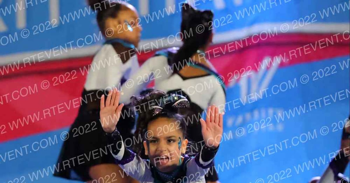 Beyond Cheer Athletics Gems · Trenton Showdown