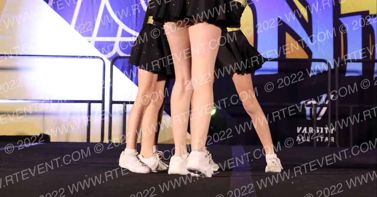 Cheer On! Blossom Bears · Queen of the Nile Showdown