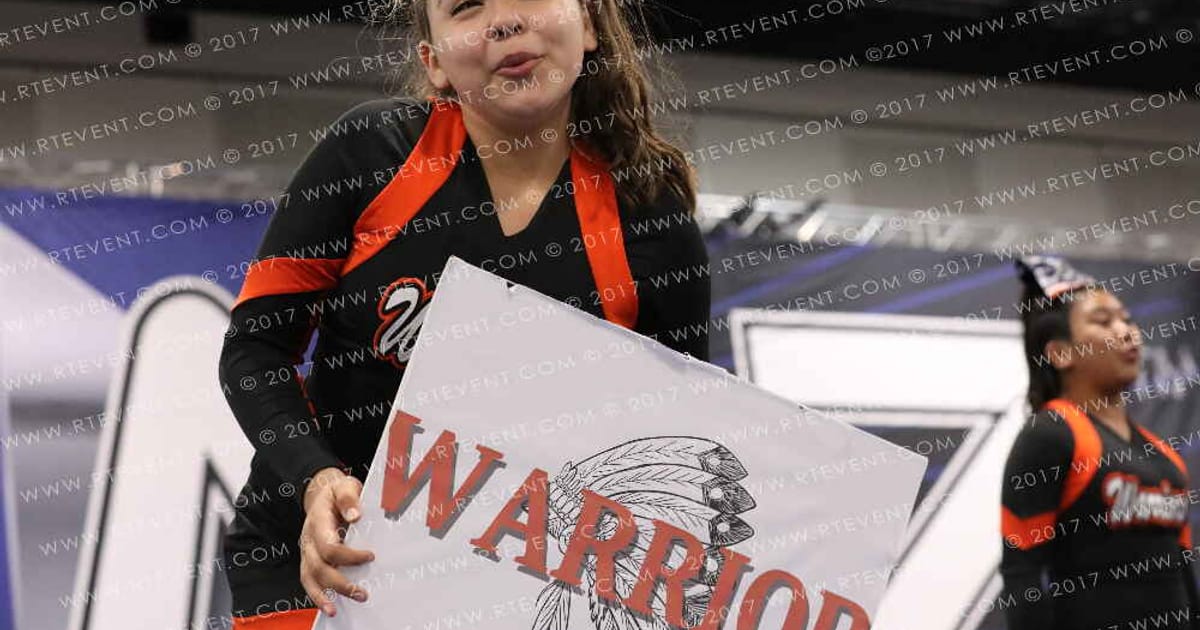 LA PUENTE WARRIORS JR MIDGET · Holiday Showcase