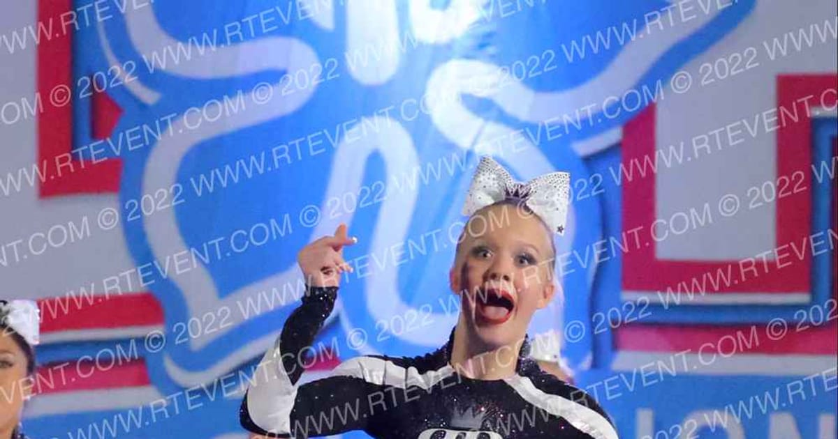 Royal Revolution All Stars Rev Queens · Trenton Showdown