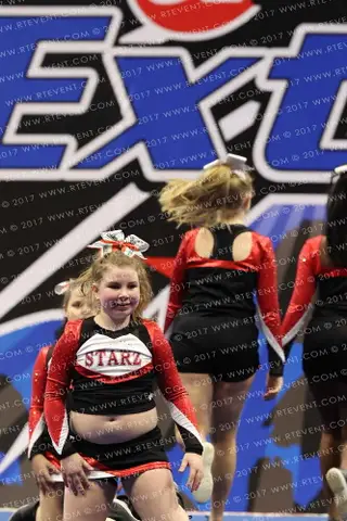 Laurel Youth Cheer Starz Seniors
